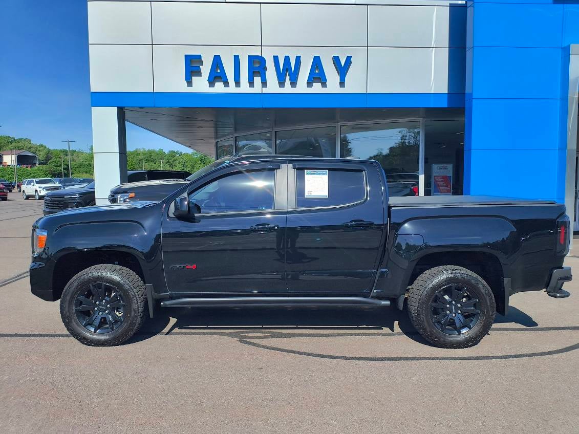 2022 GMC Canyon AT4 - Cloth in Onyx Black — front three-quarter view