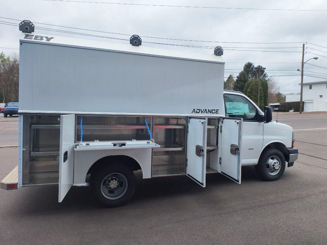 2025 Chevrolet Express Cutaway 3500 — interior view